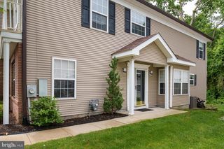 182 FOUNTAYNE LN, Trenton, NJ 08648