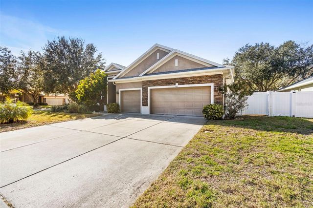481 WOODFORD DRIVE, Debary, FL 32713