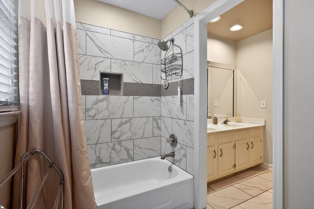 6418 Waterford Dr, Brentwood, TN 37027