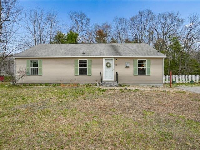 13 Sparrow Drive, Barrington, NH 03825