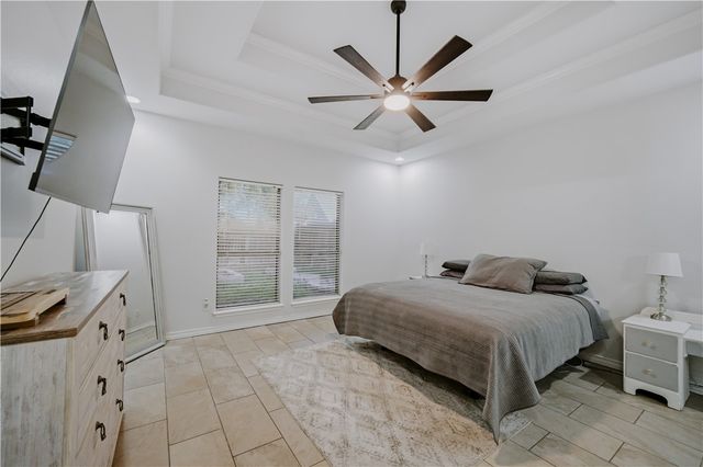 337 Wright Dr, Portland, TX 78374