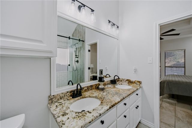 337 Wright Dr, Portland, TX 78374