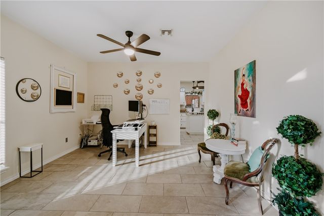 337 Wright Dr, Portland, TX 78374