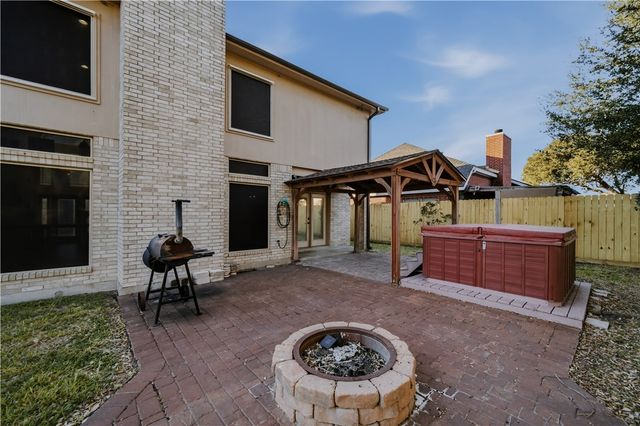 337 Wright Dr, Portland, TX 78374