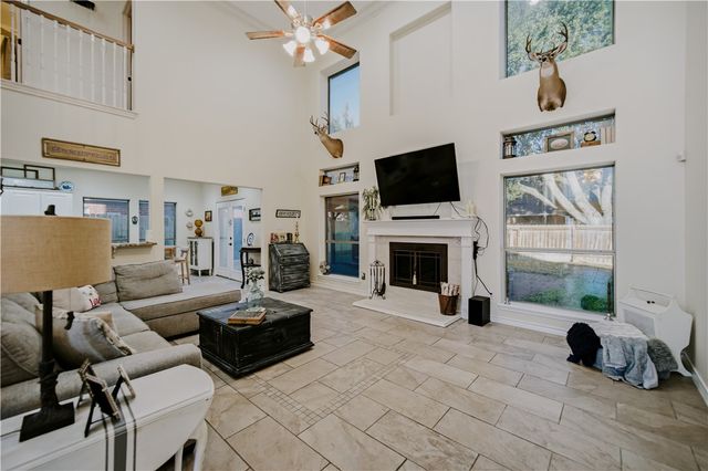 337 Wright Dr, Portland, TX 78374