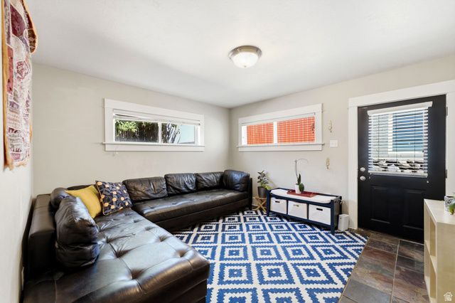 383 E 10TH AVE, Salt Lake City, UT 84103