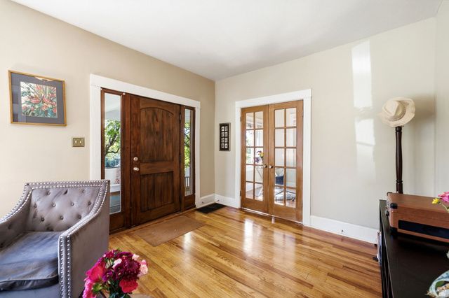383 E 10TH AVE, Salt Lake City, UT 84103