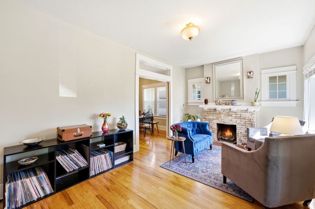 383 E 10TH AVE, Salt Lake City, UT 84103