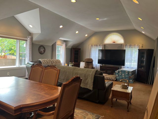 25 Hickory Road, Hampstead, NH 03841