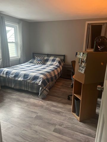 25 Hickory Road, Hampstead, NH 03841