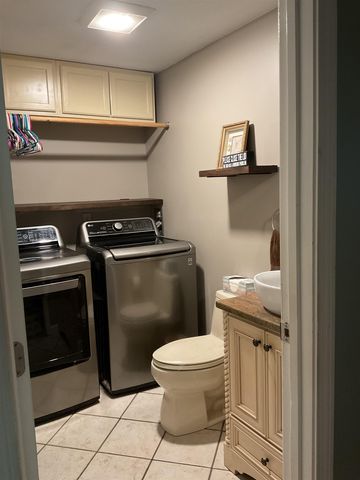 25 Hickory Road, Hampstead, NH 03841