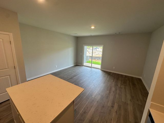 812 Quinn Dr, Lebanon, TN 37087