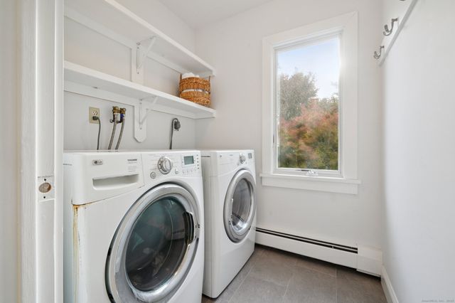 656 Fairfield Beach Road, Fairfield, CT 06824