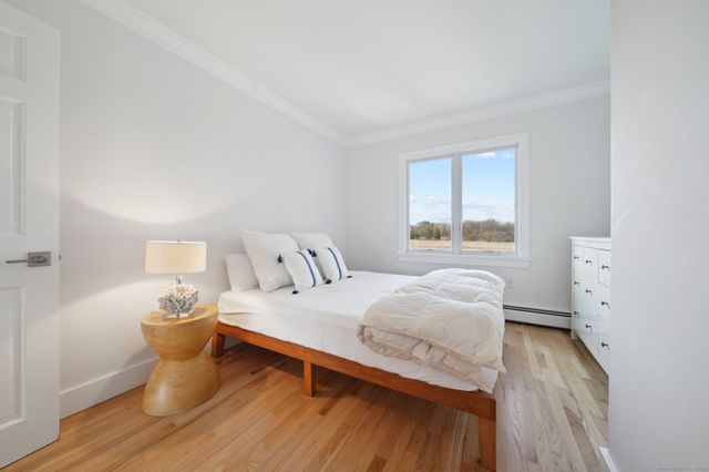 656 Fairfield Beach Road, Fairfield, CT 06824