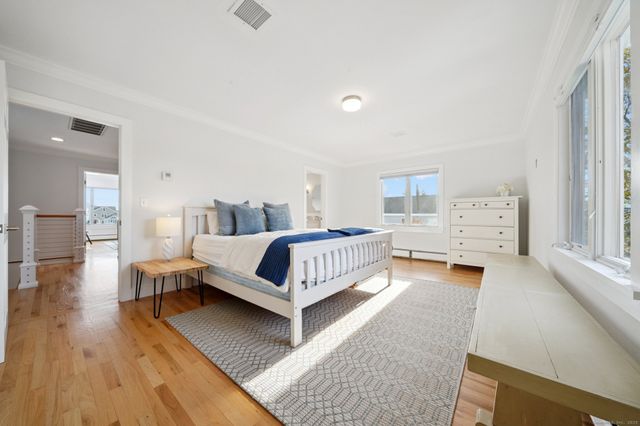 656 Fairfield Beach Road, Fairfield, CT 06824