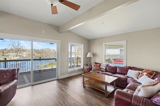 7788 W Royal Road, Canadian Lakes, MI 49346