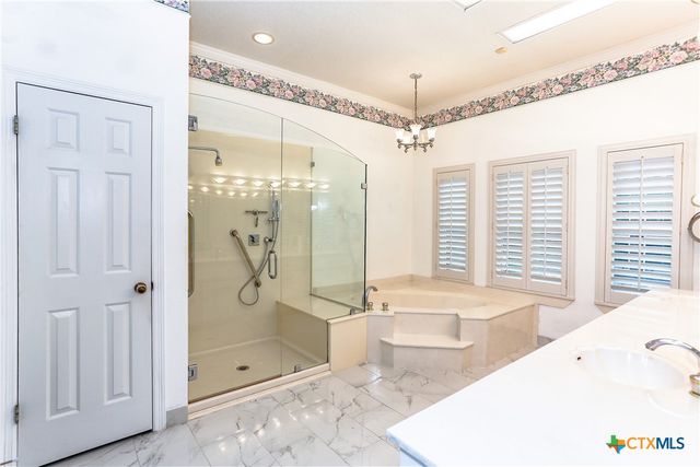 2110 Lakeview Loop, Killeen, TX 76543