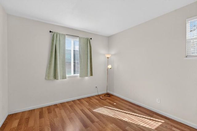 8788 Tiogawoods Dr, Sacramento, CA 95828