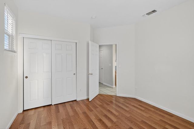 8788 Tiogawoods Dr, Sacramento, CA 95828