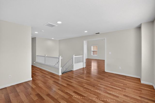 8788 Tiogawoods Dr, Sacramento, CA 95828