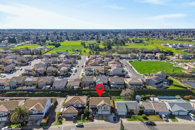 8788 Tiogawoods Dr, Sacramento, CA 95828