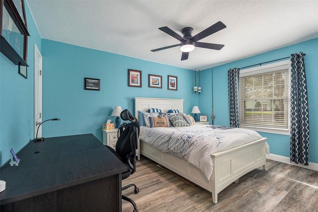 5134 SALMON DRIVE SE A, St Petersburg, FL 33705