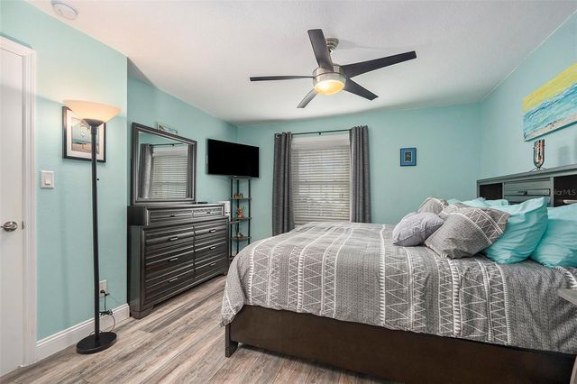 5134 SALMON DRIVE SE A, St Petersburg, FL 33705