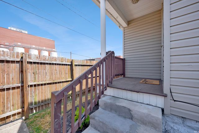 2601 Forest Avenue, Evansville, IN 47712
