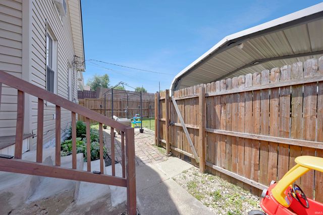 2601 Forest Avenue, Evansville, IN 47712