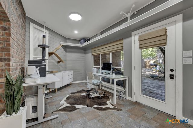 1780 Oak Forest Drive, New Braunfels, TX 78132