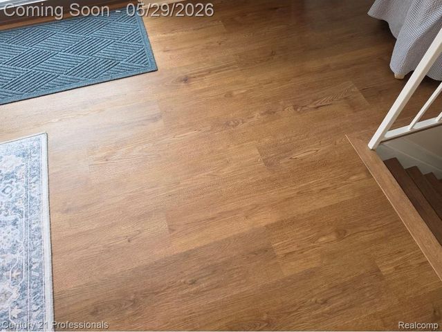 40318 Newport Drive, Plymouth Charter Township, MI 48170