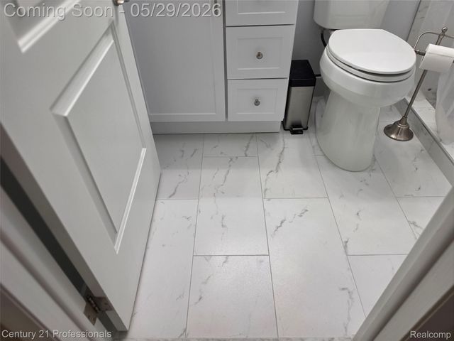 40318 Newport Drive, Plymouth Charter Township, MI 48170
