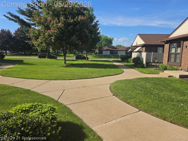 40318 Newport Drive, Plymouth Charter Township, MI 48170