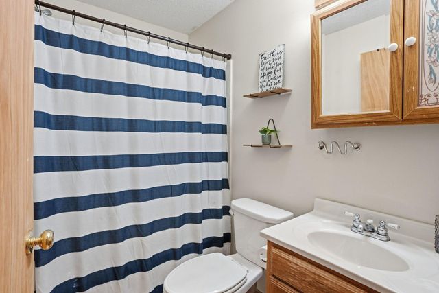 1074 Meadow Street, Cologne, MN 55322