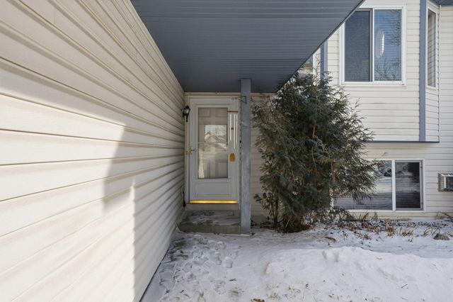 1074 Meadow Street, Cologne, MN 55322