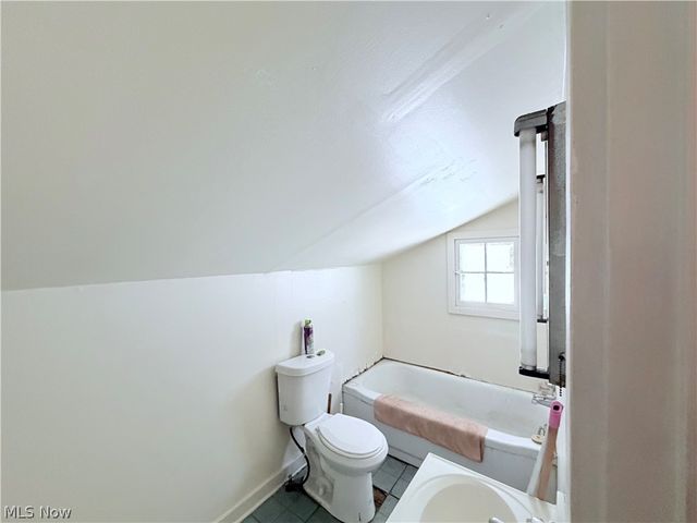 3196 W 116th Street, Cleveland, OH 44111