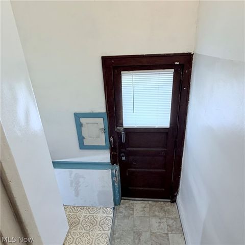 3196 W 116th Street, Cleveland, OH 44111