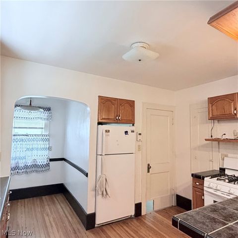 3196 W 116th Street, Cleveland, OH 44111