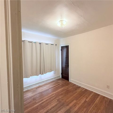 3196 W 116th Street, Cleveland, OH 44111