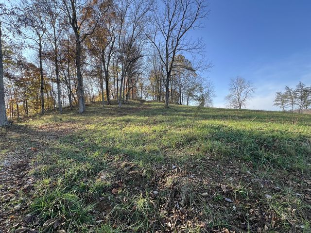 4951 Weakley Creek Rd, Lawrenceburg, TN 38464