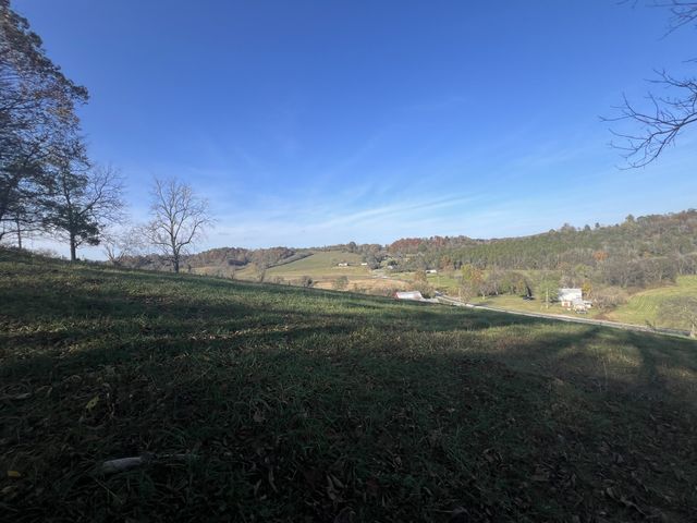 4951 Weakley Creek Rd, Lawrenceburg, TN 38464