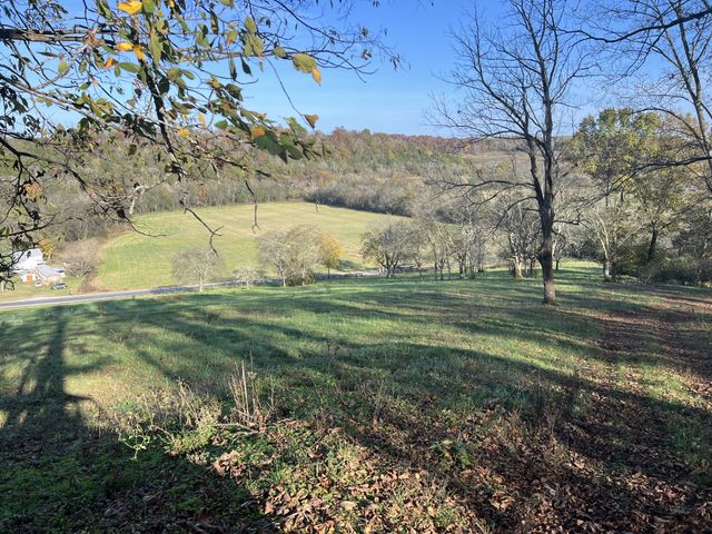 4951 Weakley Creek Rd, Lawrenceburg, TN 38464