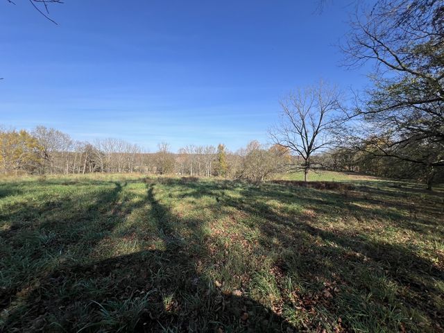 4951 Weakley Creek Rd, Lawrenceburg, TN 38464