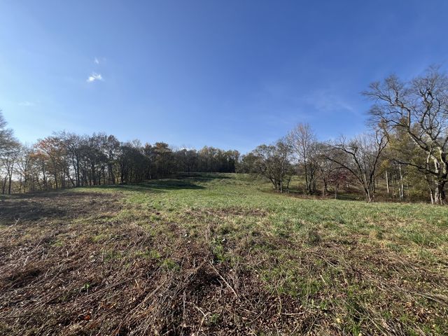 4951 Weakley Creek Rd, Lawrenceburg, TN 38464