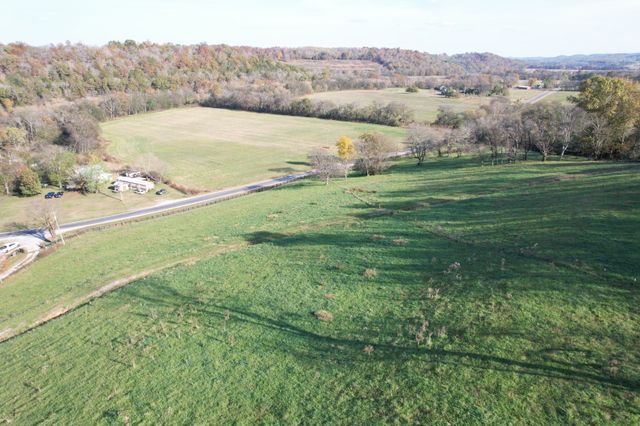4951 Weakley Creek Rd, Lawrenceburg, TN 38464