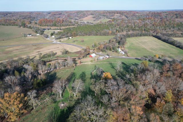 4951 Weakley Creek Rd, Lawrenceburg, TN 38464