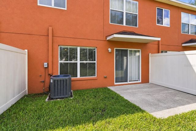 10810 JOHANNA AVENUE, Riverview, FL 33578