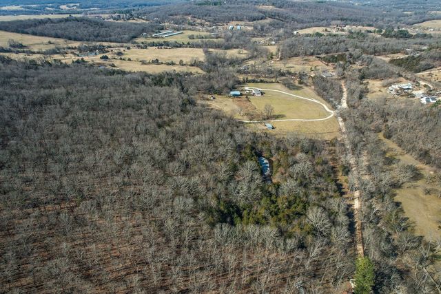 21527 Hammon, Elkins, AR 72727