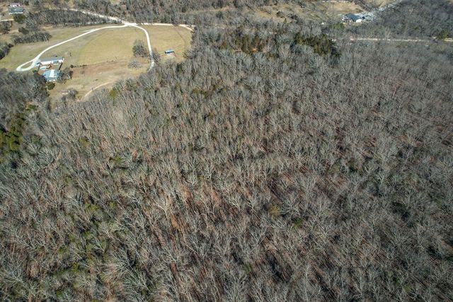 21527 Hammon, Elkins, AR 72727