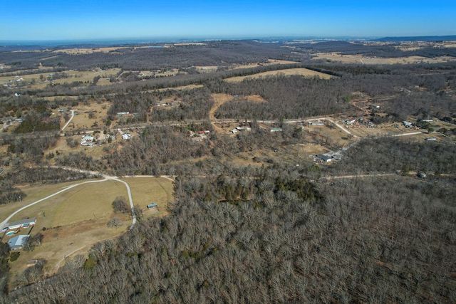 21527 Hammon, Elkins, AR 72727